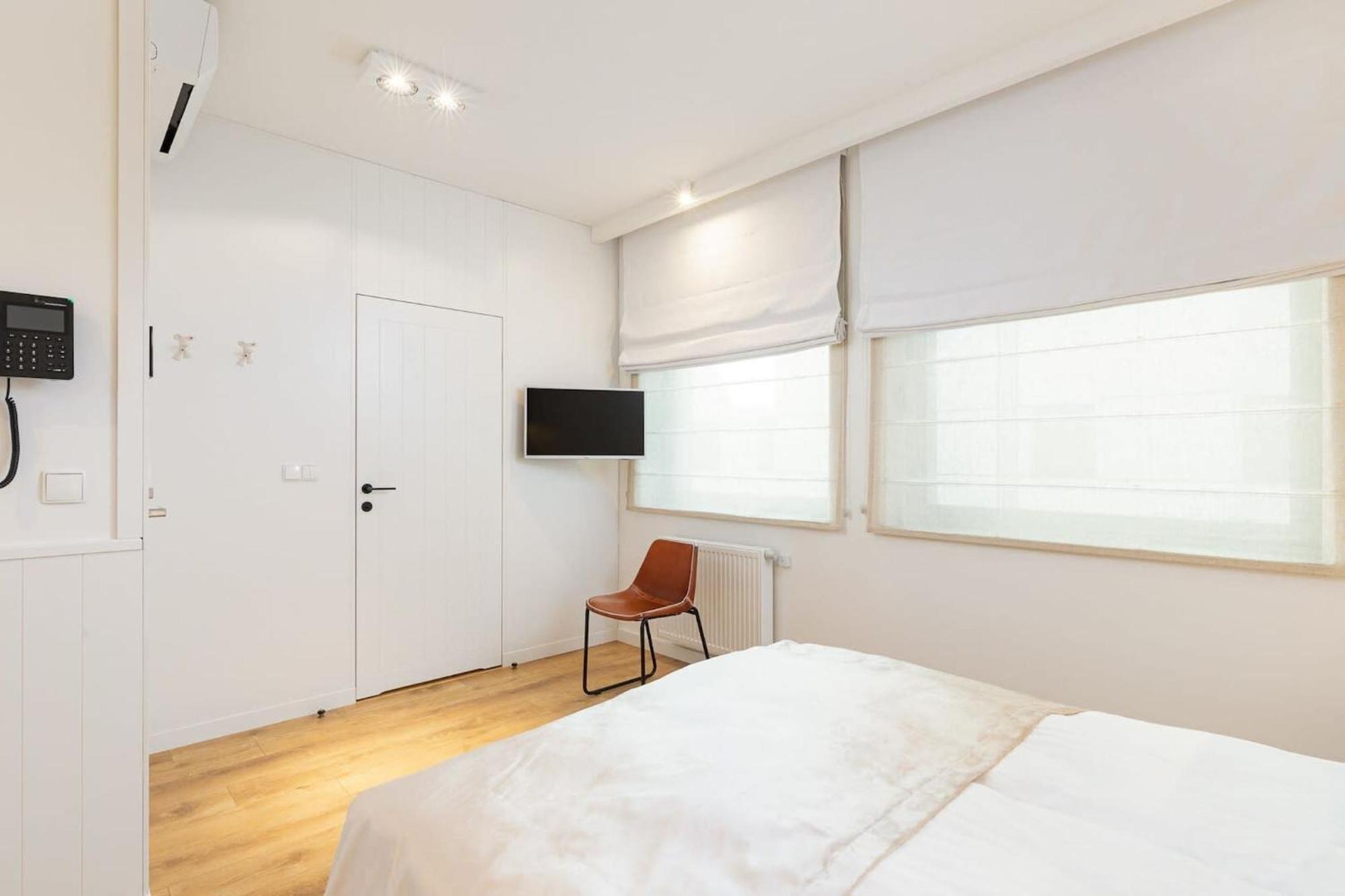 Rent Like Home X Deo Plaza - Old Town 그단스크 외부 사진